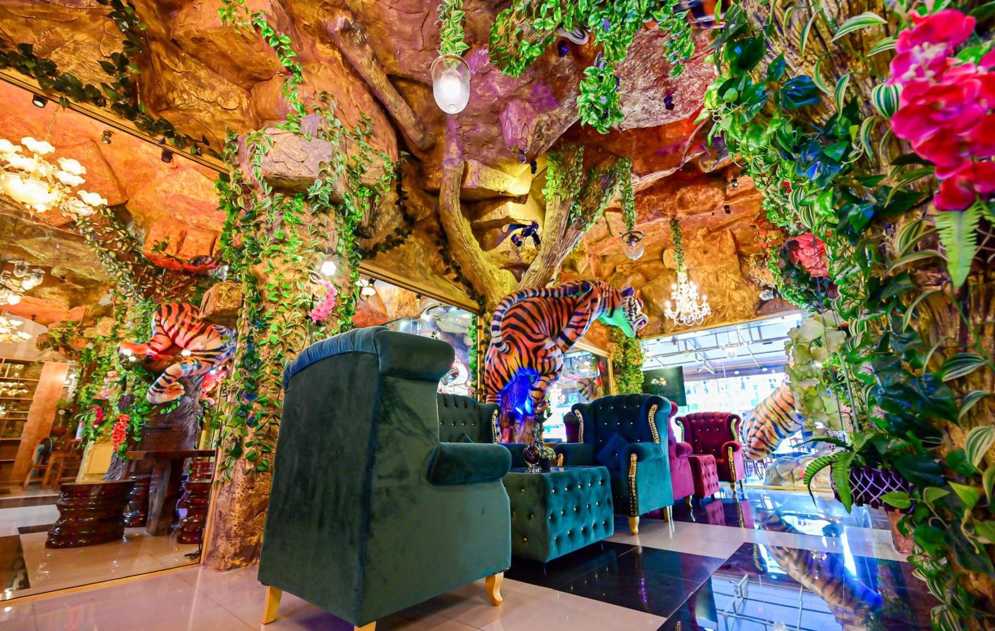 Tiger Complex Hotel Patong 外观 照片