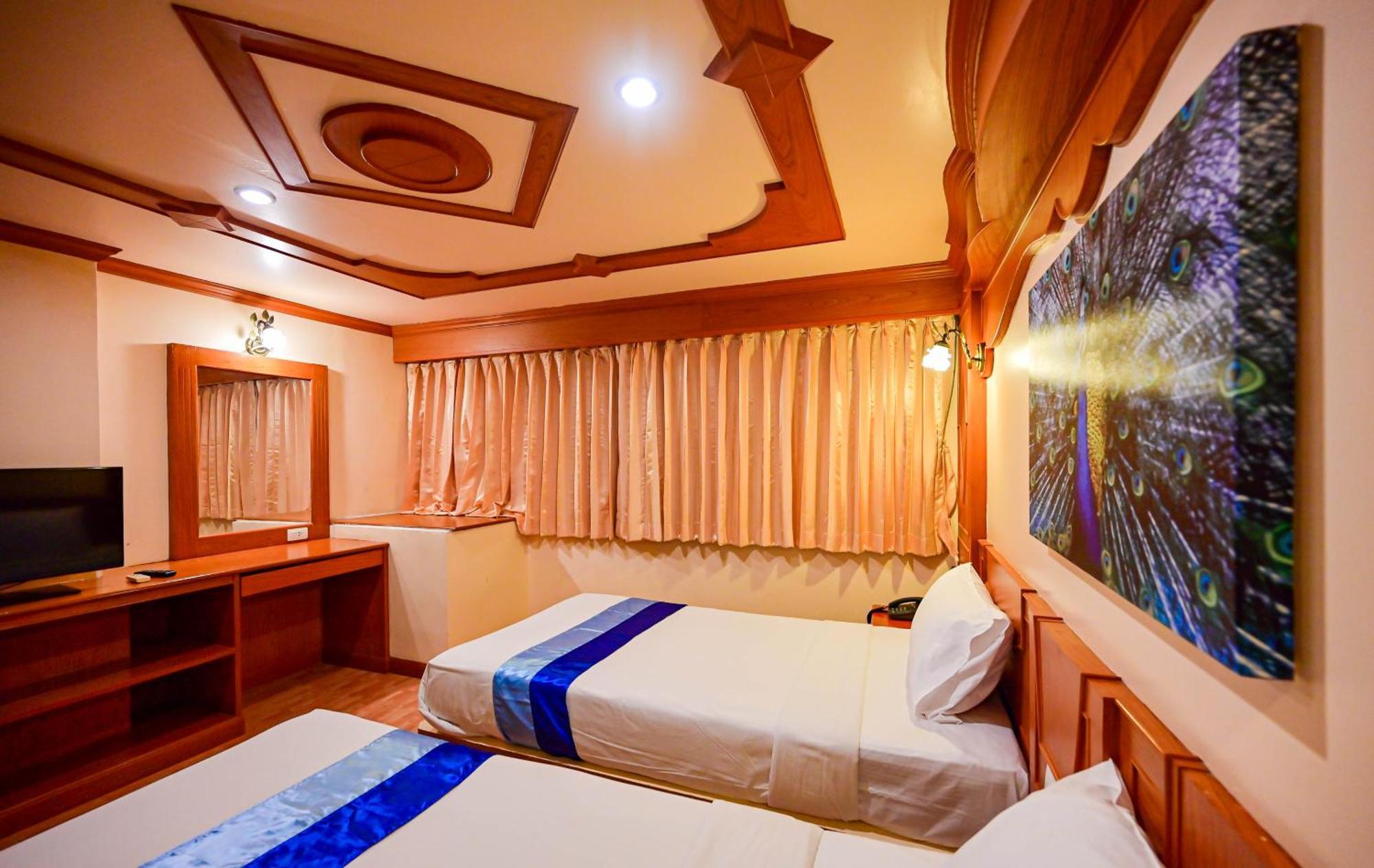 Tiger Complex Hotel Patong 外观 照片