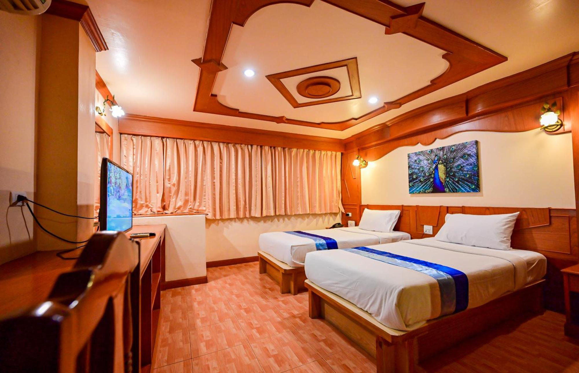 Tiger Complex Hotel Patong 外观 照片